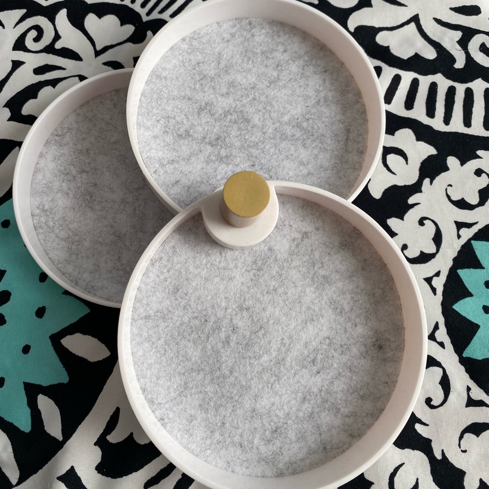 3 tiered jewelry tray